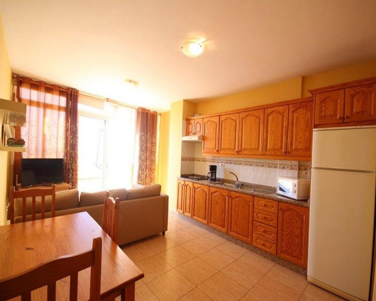 Apartamentos Isla Tenerife Sur (Adults Only) Tenerife Island Zimmer foto